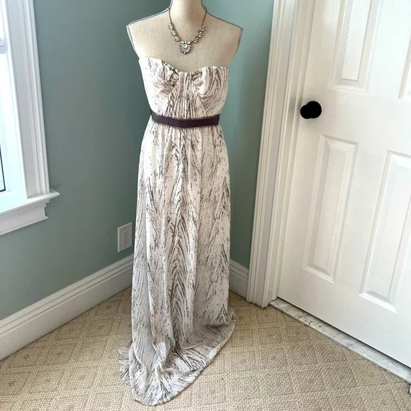 white lace floral dress Open-Back Blue Floral-Print Long White Lace Prom Dress Blue/Print / 6